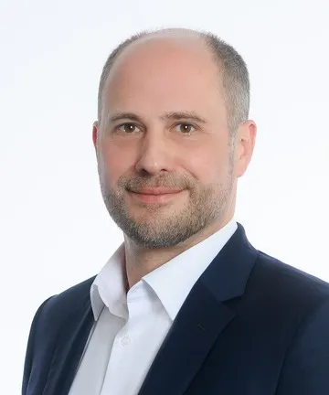 Dr. Oliver Treptow